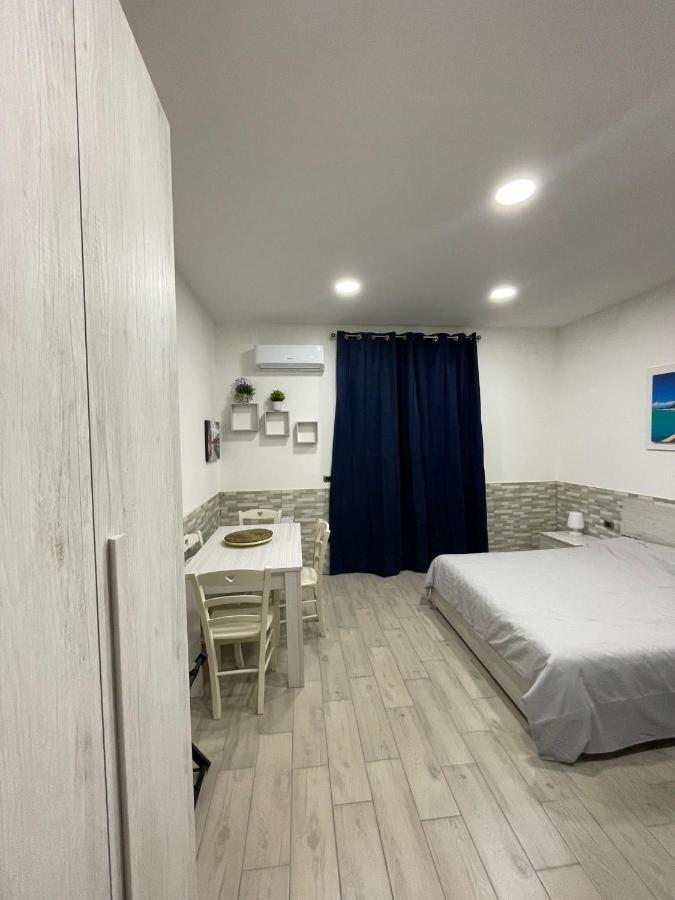 Casa Vacanze Luisa Naples Exterior photo